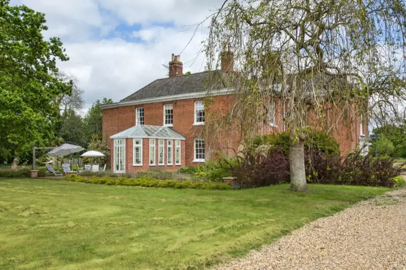 Lingwood Hall front elevation